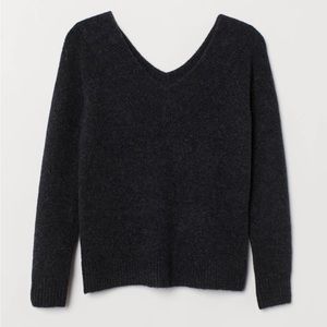 NWT H&M V-Neck Sweater